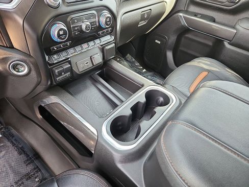 Used 2023 GMC Sierra 2500 AT4 w/ AT4 Premium Plus Package image 20