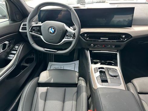 Certified 2025 BMW 330i xDrive Sedan w/ Premium Package AWD/4WD image 20