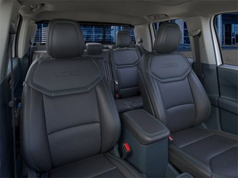 New 2025 Ford Maverick Lobo image 10