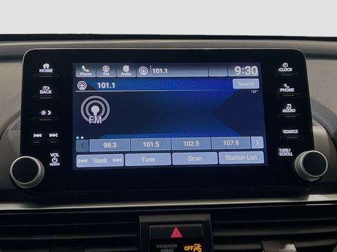 Used 2020 Honda Accord Sport image 10
