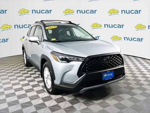 Certified 2024 Toyota Corolla Cross LE w/ Moonroof Package image 1