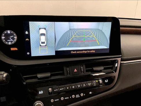 Used 2023 Lexus ES 350 Ultra Luxury w/ Accessory Package (Z2) FWD image 29