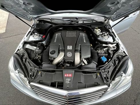 Used 2012 Mercedes-Benz E 63 AMG E 63 AMG image 9