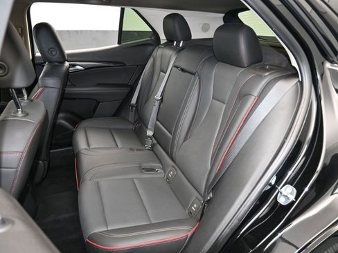 Used 2023 Buick Envision Essence w/ Technology Package I image 39