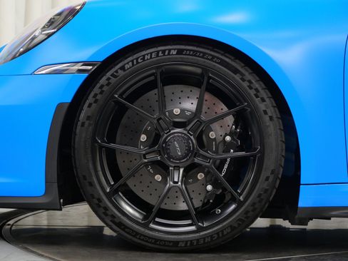 Used 2022 Porsche 911 GT3 RWD image 10