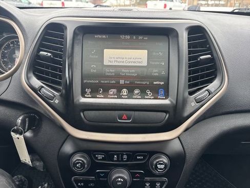 Used 2017 Jeep Cherokee 75th Anniversary image 20