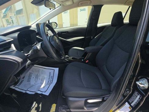 Used 2022 Toyota Corolla LE FWD image 7