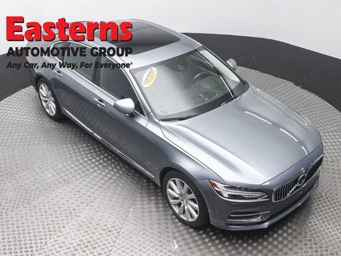Used 2018 Volvo S90 T6 Inscription w/ Convenience Package AWD/4WD image 3