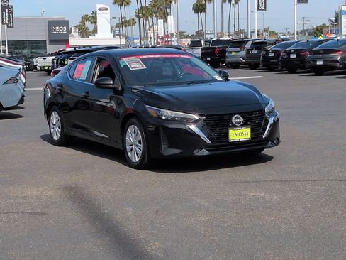 Certified 2025 Nissan Sentra S image 2