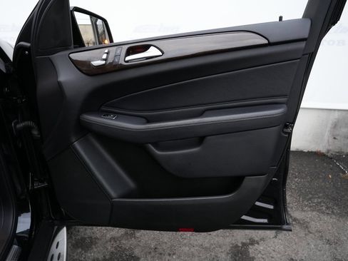 Used 2016 Mercedes-Benz GLE 350 4MATIC image 32