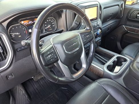 Used 2019 GMC Sierra 1500 Denali w/ Technology Package image 9