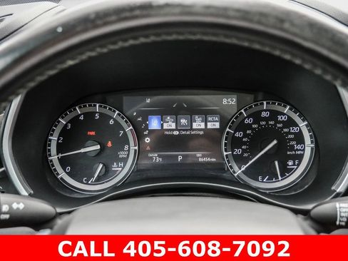 Used 2021 Toyota Highlander XLE AWD/4WD image 41