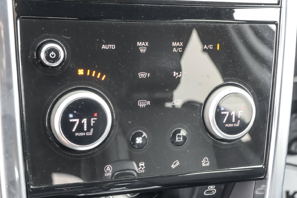 Used 2023 Land Rover Discovery Sport SE AWD/4WD image 25