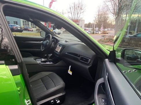 New 2023 Maserati Levante Modena image 38