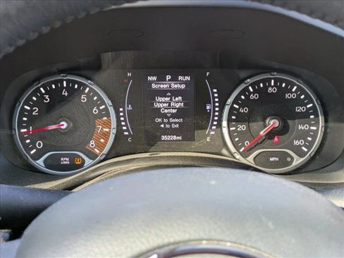 Used 2020 Jeep Renegade Altitude image 11