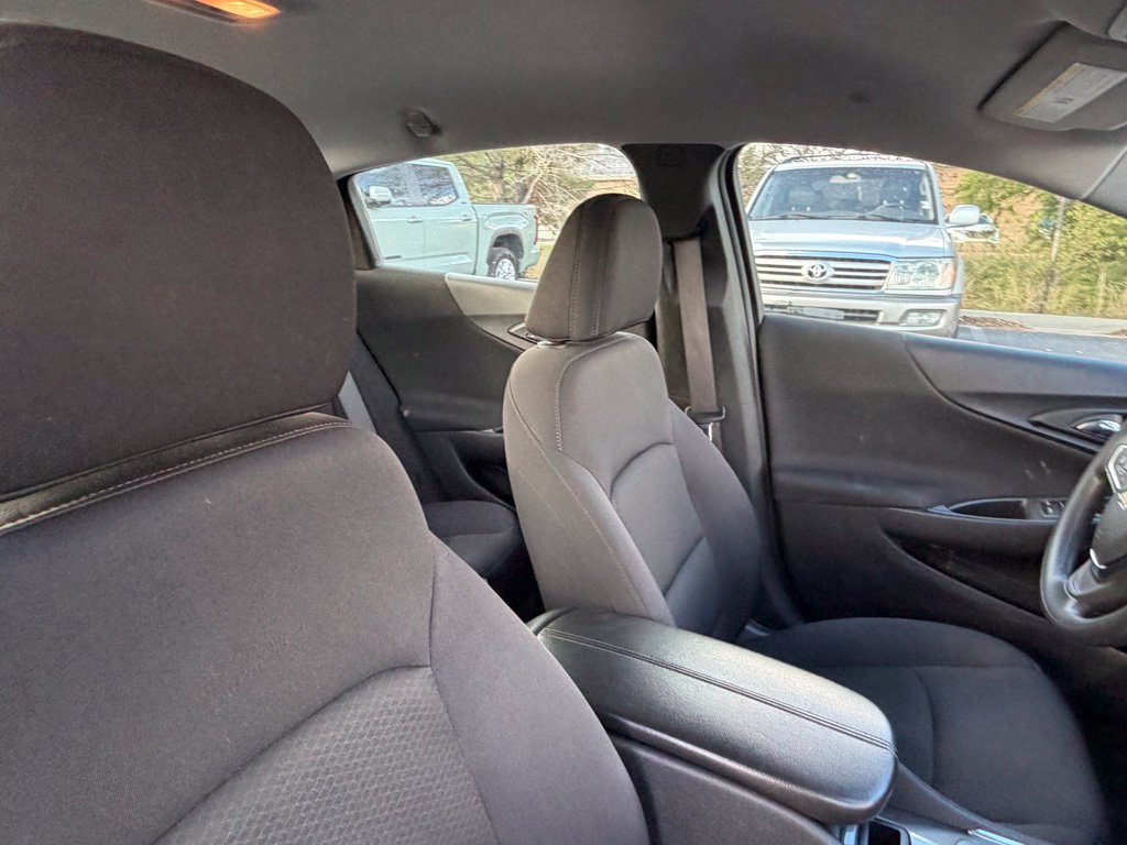 Used 2024 Chevrolet Malibu LT FWD image 12