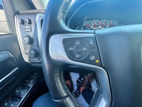 Used 2018 GMC Sierra 1500 SLT image 29