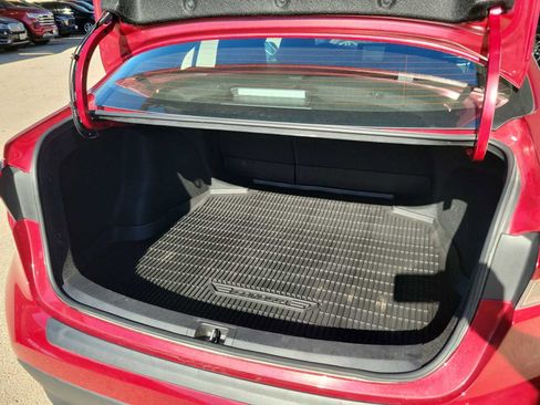 Used 2024 Toyota Corolla LE w/ LE Convenience Package image 19