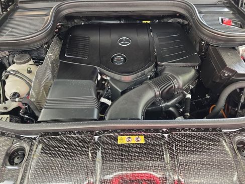 Certified 2025 Mercedes-Benz GLE 350 4MATIC image 36