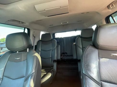 Used 2016 Cadillac Escalade Premium AWD/4WD image 53