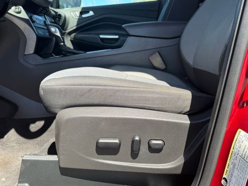 Used 2019 Ford Escape SE AWD/4WD image 27