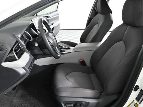 Used 2023 Toyota Camry LE FWD image 17