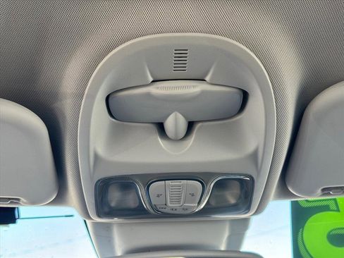 Used 2015 FIAT 500L Lounge image 14