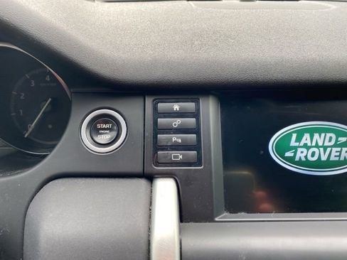 Used 2017 Land Rover Discovery Sport HSE image 13