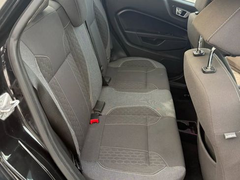 Used 2014 Ford Fiesta SE w/ Equipment Group 201A image 18