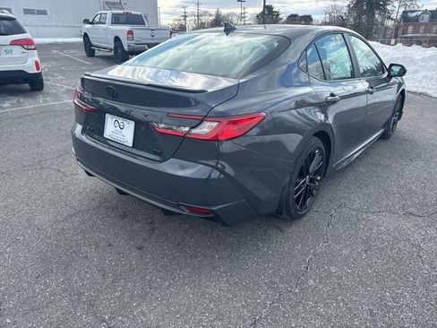 New 2026 Toyota Camry SE image 7