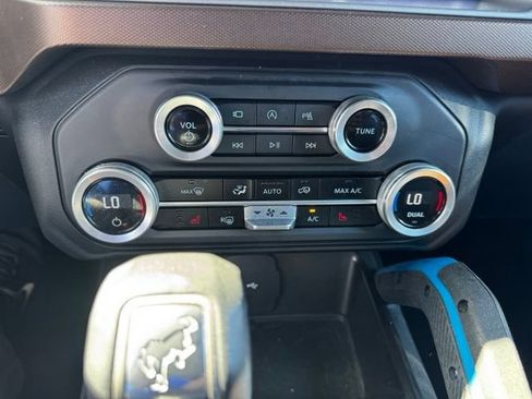 Used 2023 Ford Bronco Outer Banks AWD/4WD image 25