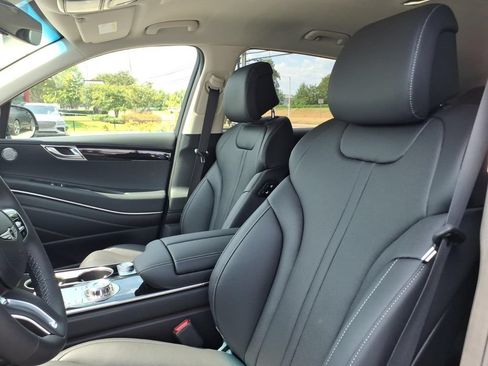 New 2027 Genesis GV80 2.5T AWD/4WD image 14