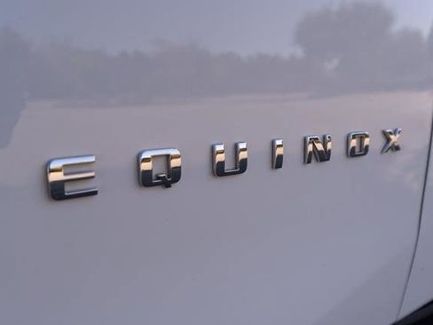 Used 2023 Chevrolet Equinox LT w/ LPO, Floor Liner Package image 39