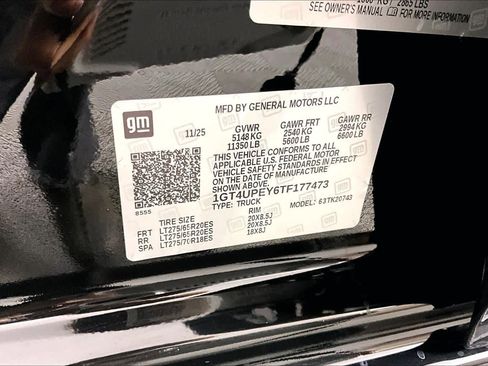 Used 2026 GMC Sierra 2500 AT4 w/ AT4 Premium Plus Package AWD/4WD image 33