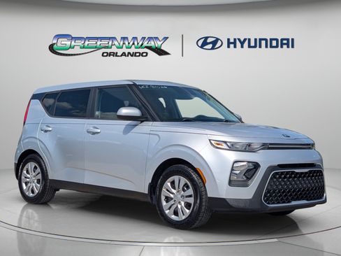 Used 2020 Kia Soul LX FWD image 1