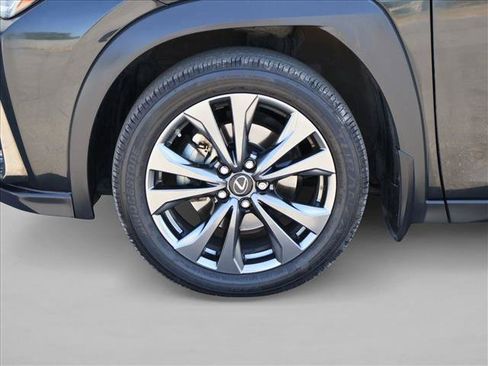 Used 2021 Lexus UX 250h F Sport w/ Accessory Package (A2) AWD/4WD image 28