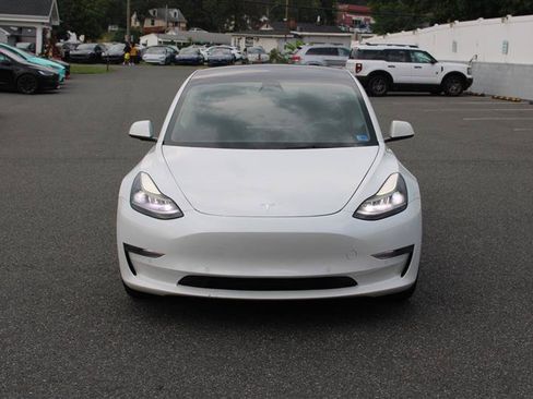 Used 2022 Tesla Model 3 Long Range AWD/4WD image 2