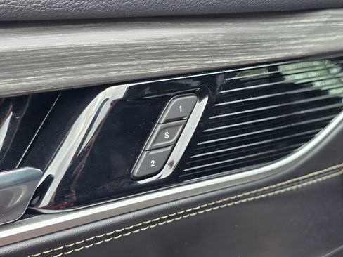Used 2023 Jeep Wagoneer L Series II AWD/4WD image 20