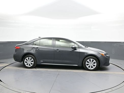 Certified 2024 Toyota Corolla LE image 5