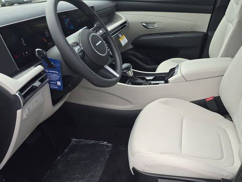 New 2026 Hyundai Tucson SE FWD image 16