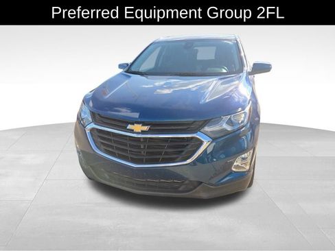 Used 2020 Chevrolet Equinox LT w/ Driver Convenience Package FWD image 9