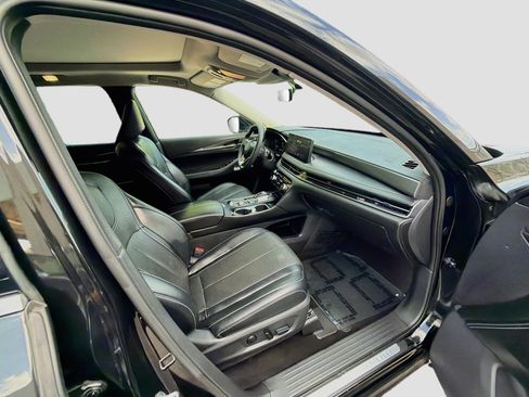 Used 2023 INFINITI QX60 Luxe w/ Performance Audio Package FWD image 32