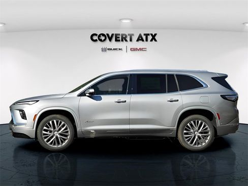New 2026 Buick Enclave Avenir w/ Super Cruise Package image 4