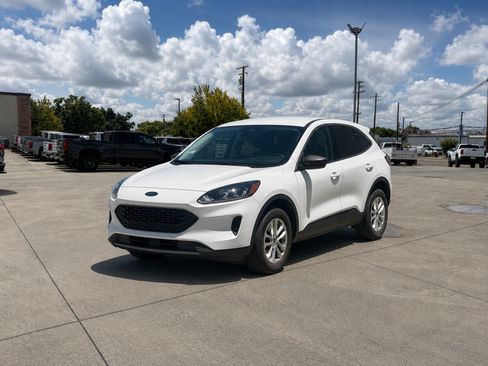 Used 2022 Ford Escape SE w/ Convenience Package AWD/4WD image 1