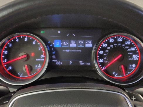 Used 2018 Toyota Camry XSE FWD image 23