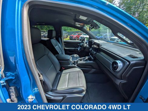 Used 2023 Chevrolet Colorado LT w/ LT Convenience Package III AWD/4WD image 34