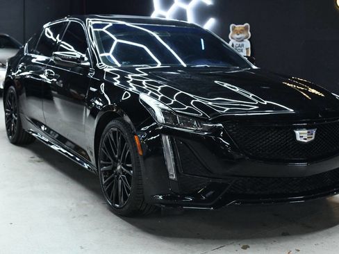 Used 2020 Cadillac CT5 V w/ Premium Package image 3