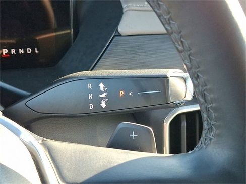 Used 2024 GMC Acadia Elevation image 15