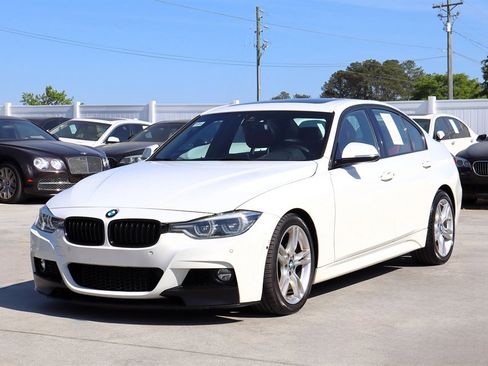 Used 2016 BMW 340i xDrive Sedan image 4