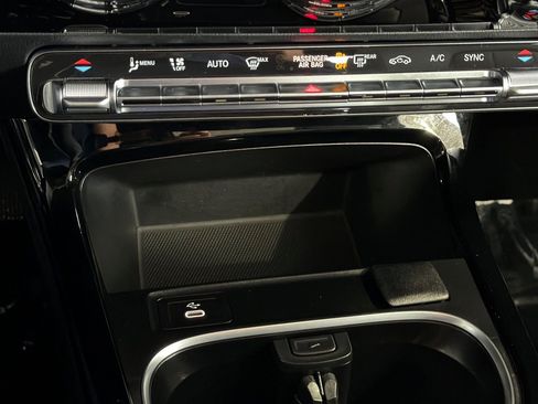 Certified 2025 Mercedes-Benz CLA 250 4MATIC image 20